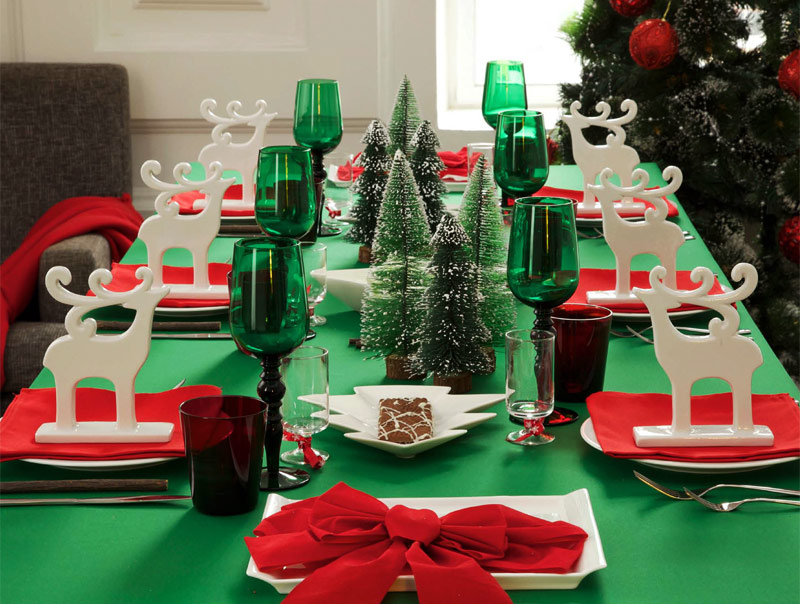 Green and Red Table Decorations